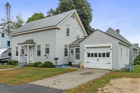 96 Summer Street Laconia NH 03246