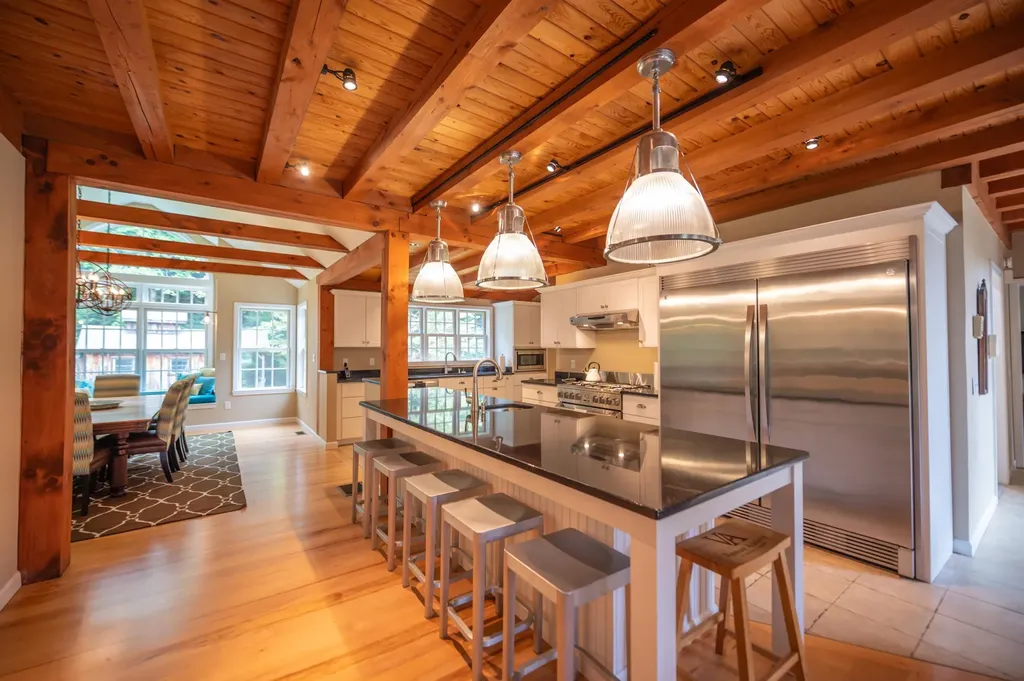 8 Challenger Hill Extension Dover VT 05356