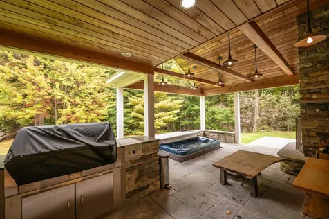 8 Challenger Hill Extension Dover VT 05356