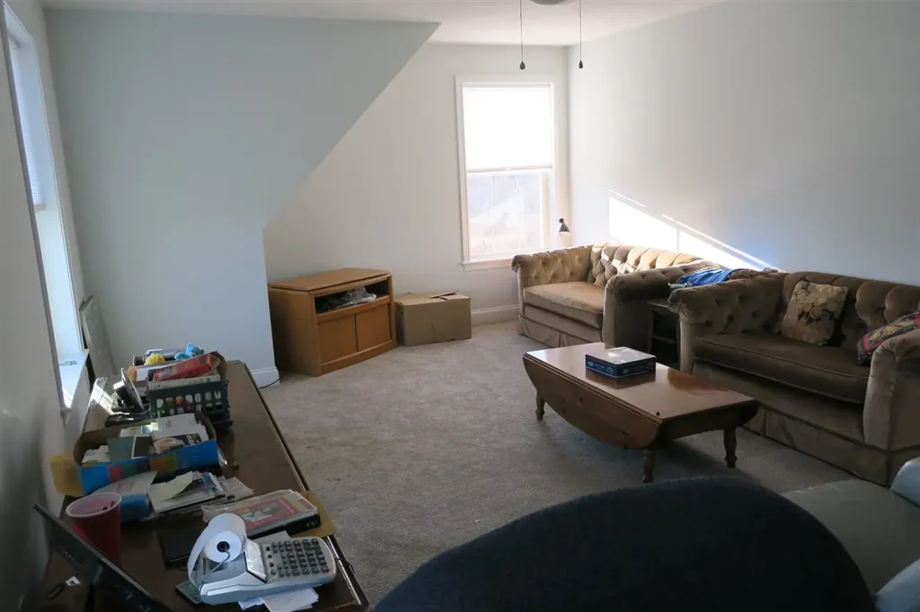 4 Red Gate Drive Kingston NH 03848