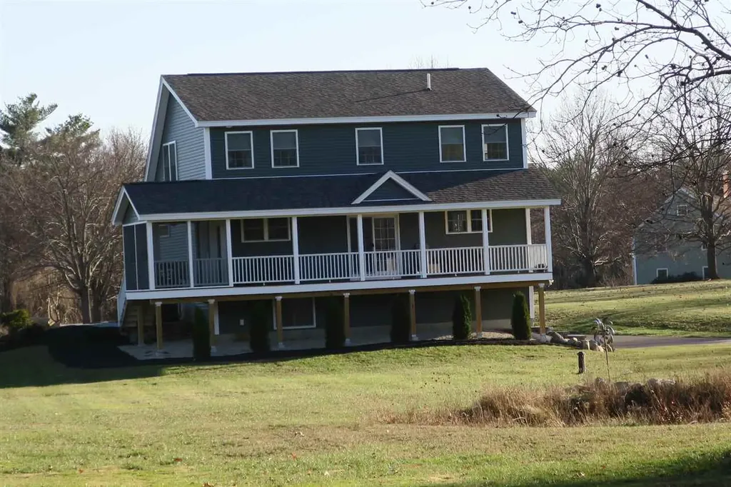 4 Red Gate Drive Kingston NH 03848