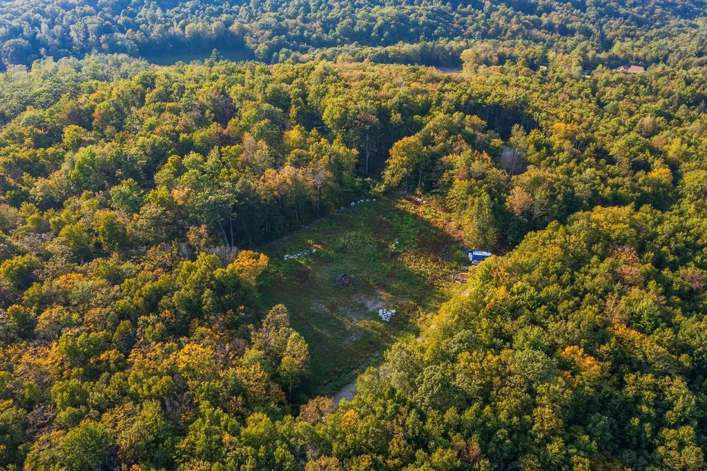 0 Alden Lane Sunderland VT 05250