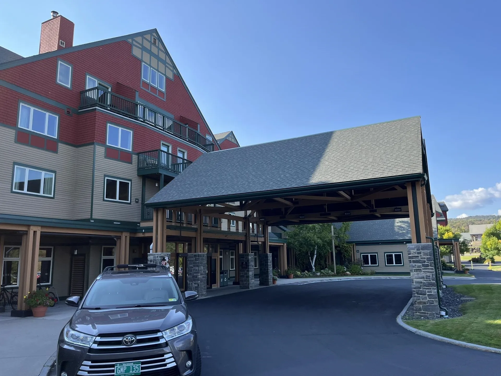 89 Grand Summit Way Dover VT 05356