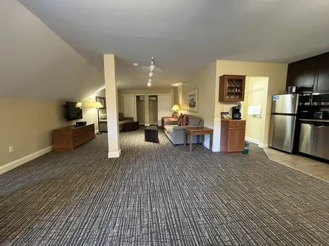 89 Grand Summit Way Dover VT 05356