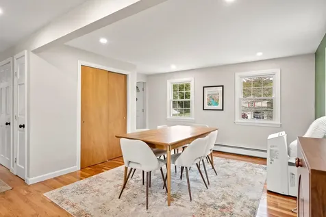 71 Scobie Pond Road Derry NH 03038