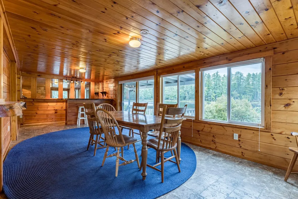 4 Downing Road New Durham NH 03855