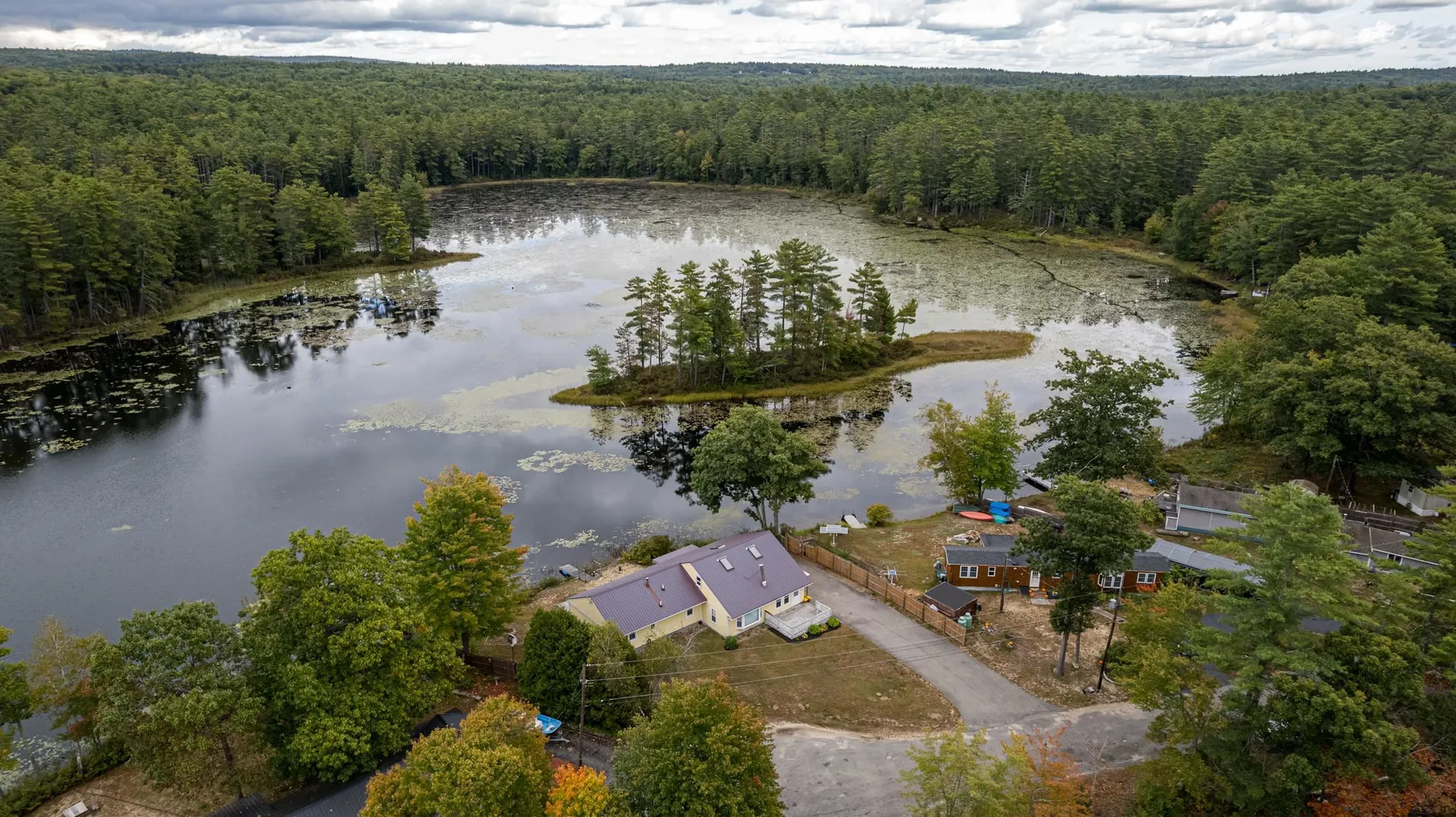 4 Downing Road New Durham NH 03855