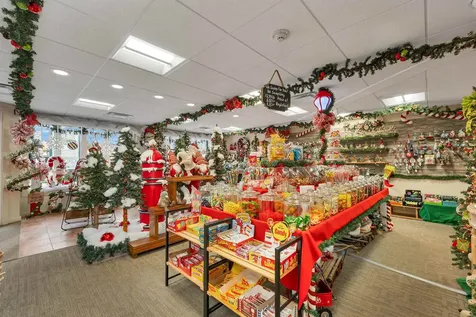 25 N Main Street Wolfeboro NH 03894