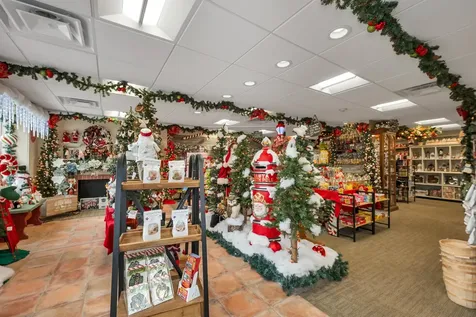 25 N Main Street Wolfeboro NH 03894