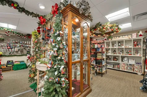 25 N Main Street Wolfeboro NH 03894