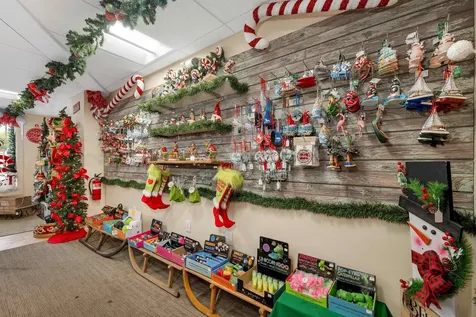 25 N Main Street Wolfeboro NH 03894