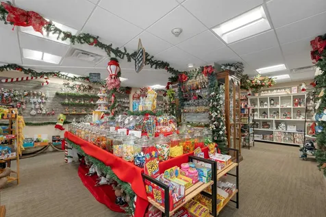 25 N Main Street Wolfeboro NH 03894