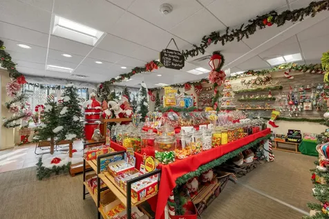 25 N Main Street Wolfeboro NH 03894