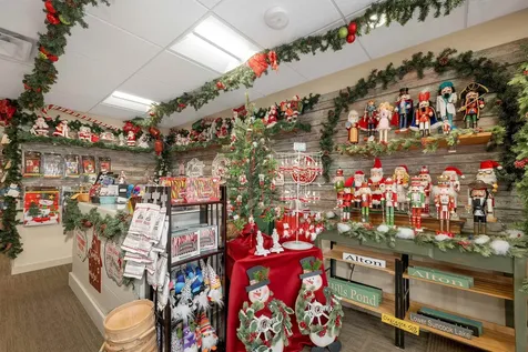 25 N Main Street Wolfeboro NH 03894