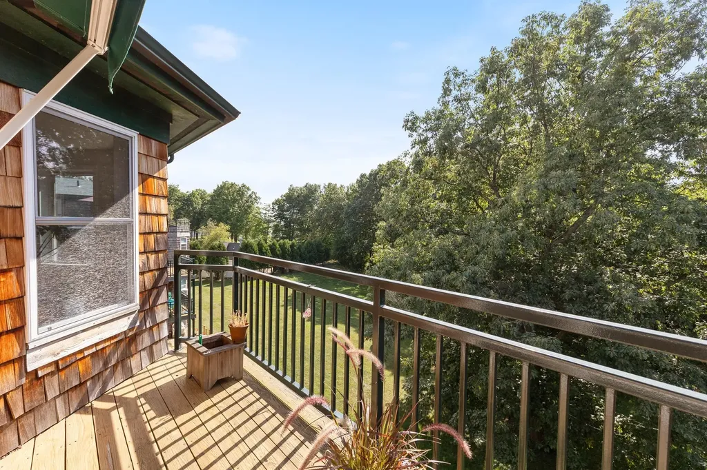 57 Claire Pointe Road Burlington VT 05408