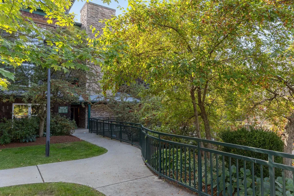 57 Claire Pointe Road Burlington VT 05408