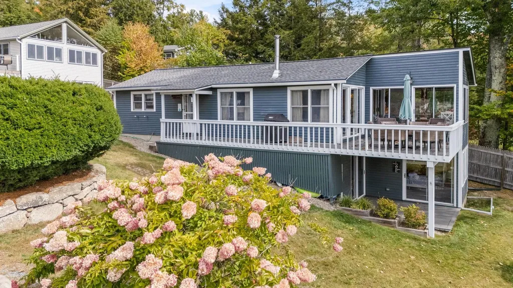 8 White Shutter Road Sunapee NH 03782