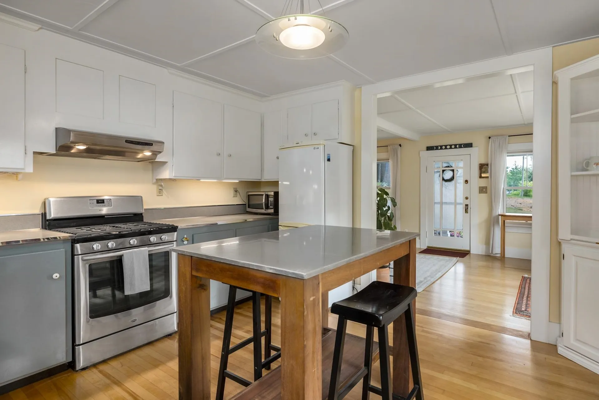 8 Elmwood Avenue Dover NH 03820
