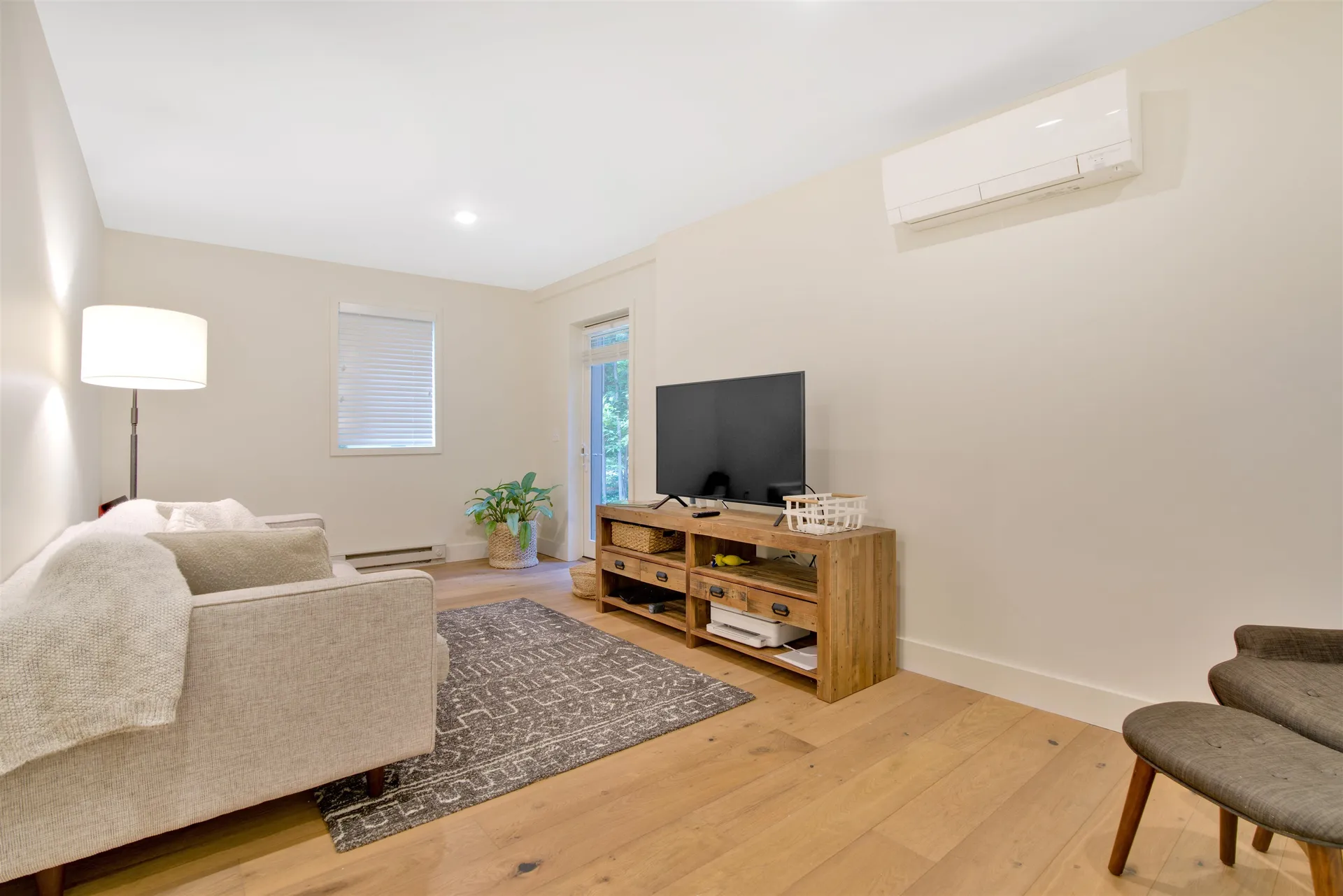 1047 Willard Road Hartford VT 05059