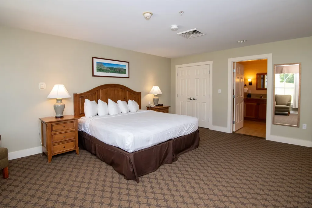 705/707 Qtr. I V Adams House Ludlow VT 05149