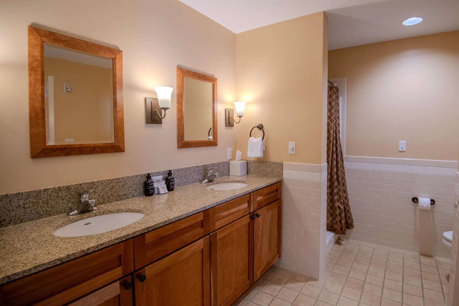 705/707 Qtr. I V Adams House Ludlow VT 05149