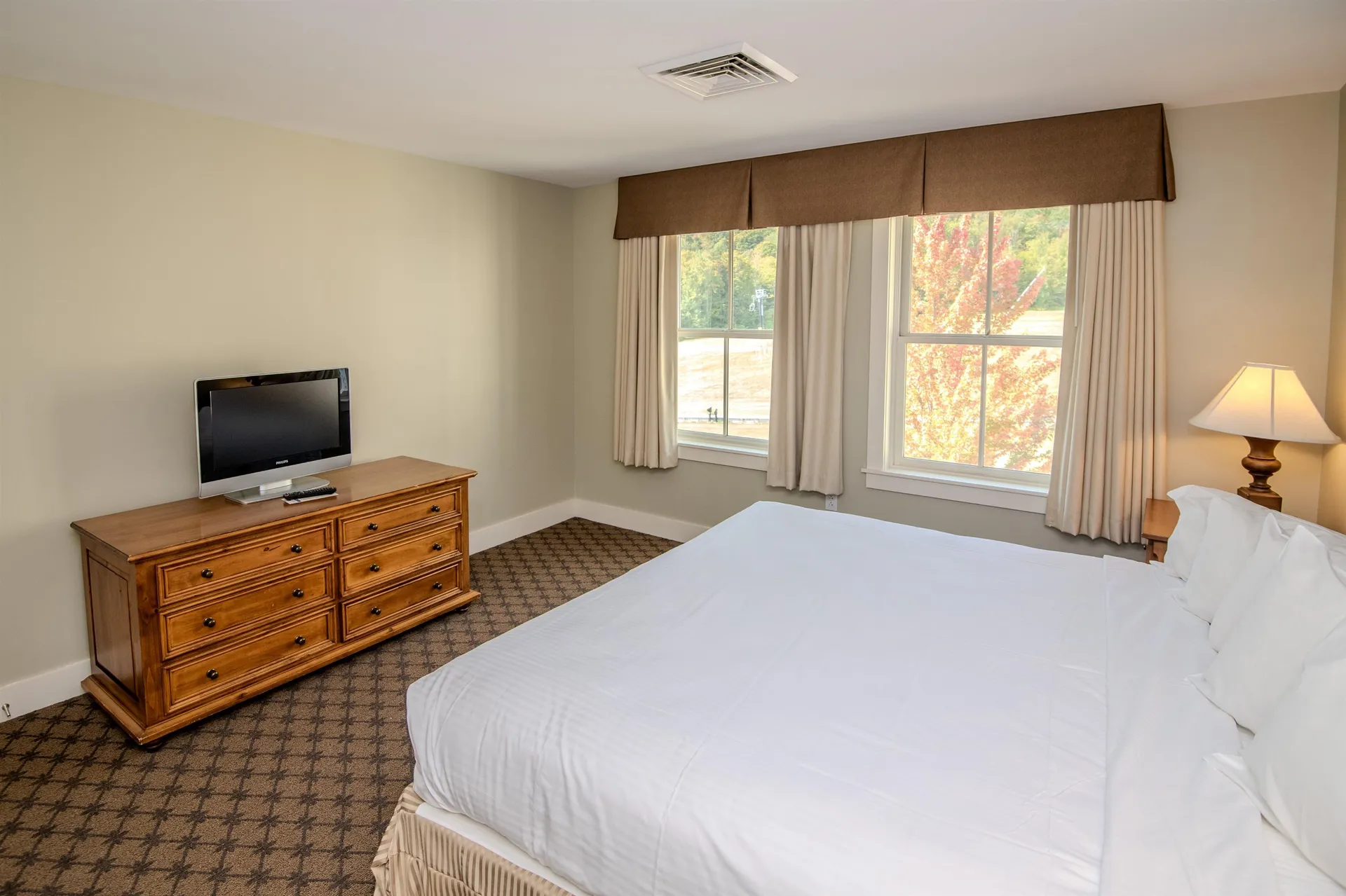 705/707 Qtr. I V Adams House Ludlow VT 05149