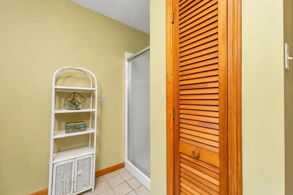 7 Loon Street Wolfeboro NH 03894