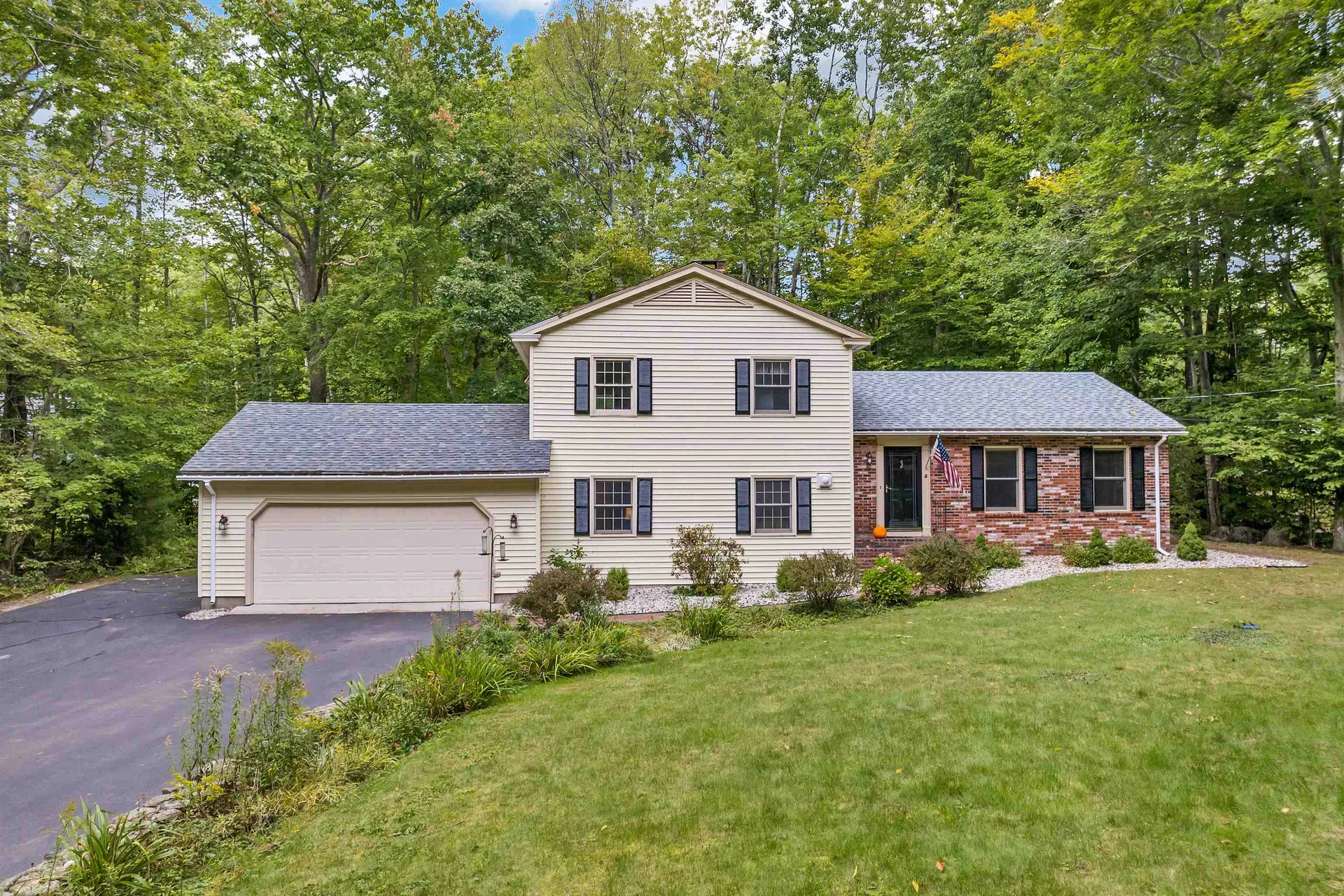 7 Loon Street Wolfeboro NH 03894