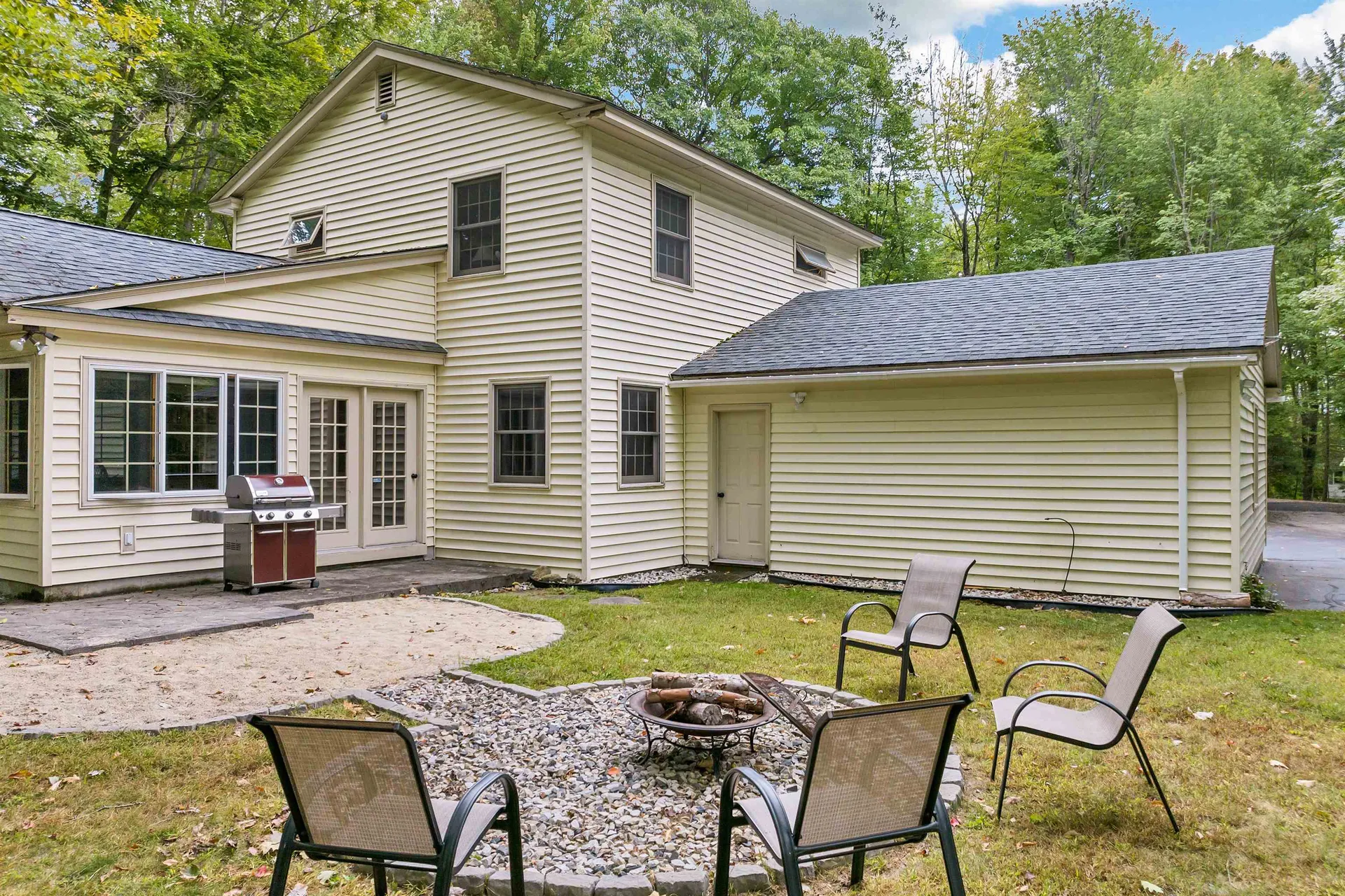 7 Loon Street Wolfeboro NH 03894