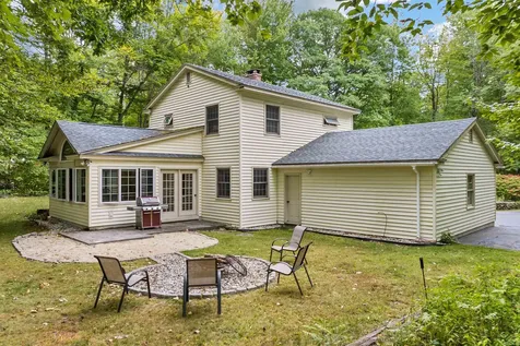 7 Loon Street Wolfeboro NH 03894