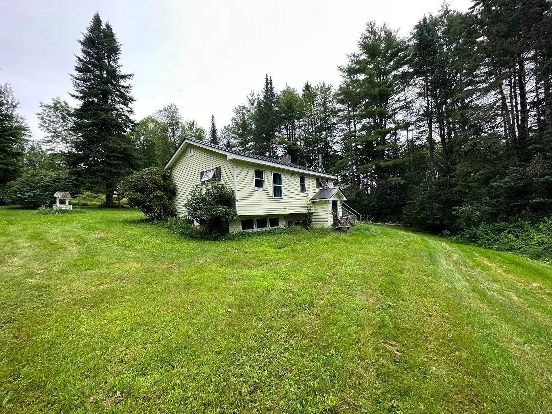 826 Leighton Hill Road Newbury VT 05051