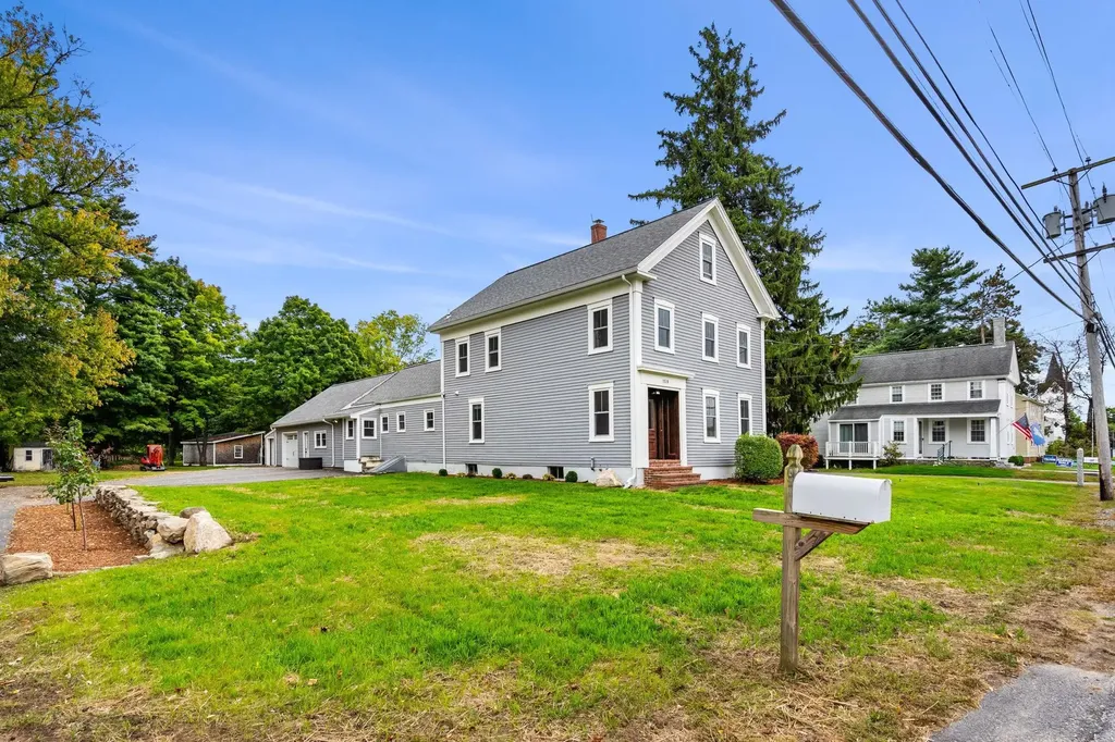 159 Main Street Kingston NH 03848