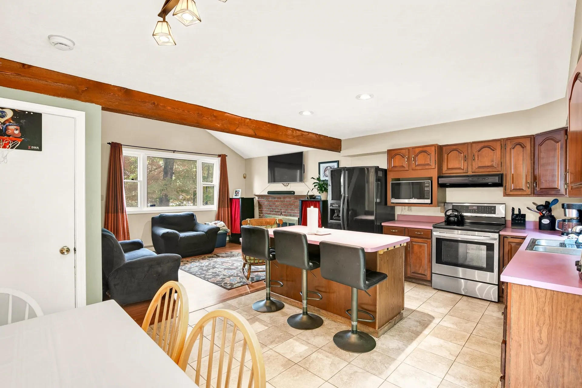15 Sidney Street Rochester NH 03867