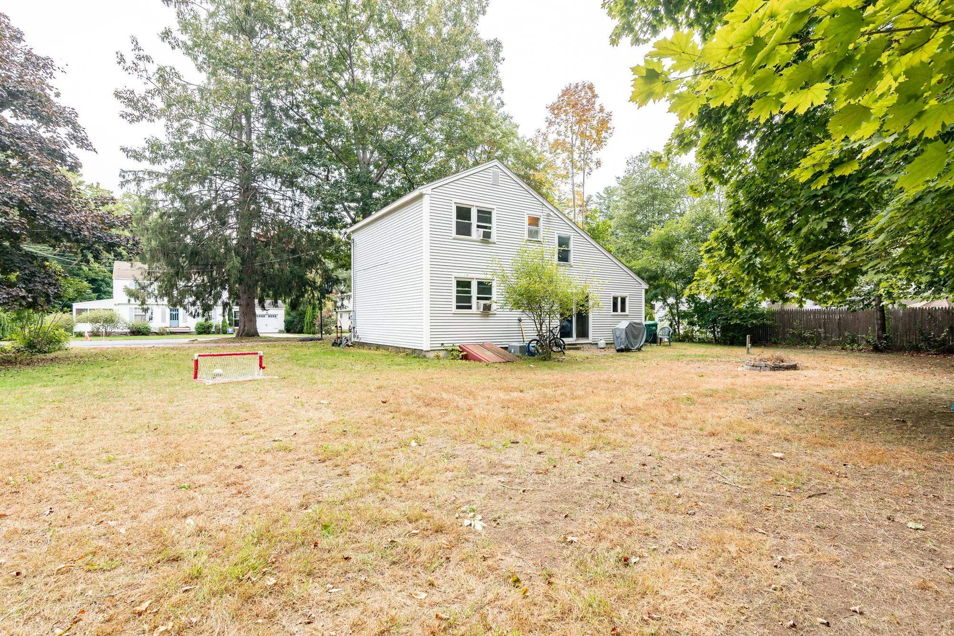 15 Sidney Street Rochester NH 03867