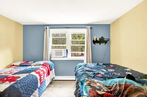 15 Sidney Street Rochester NH 03867