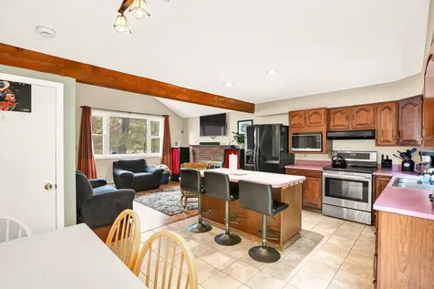 15 Sidney Street Rochester NH 03867
