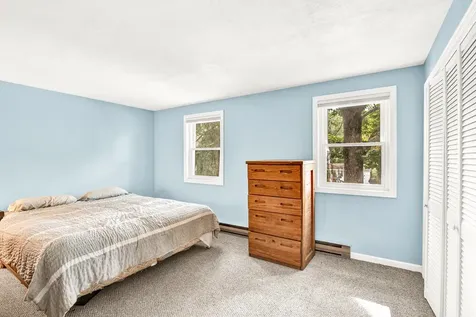 15 Sidney Street Rochester NH 03867