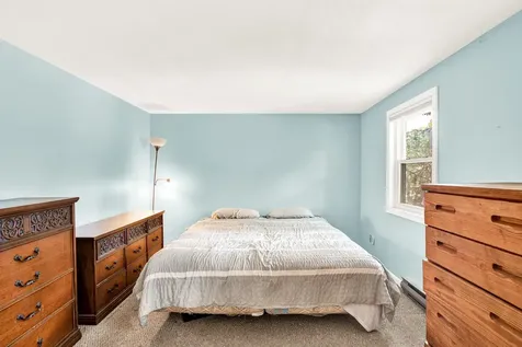 15 Sidney Street Rochester NH 03867