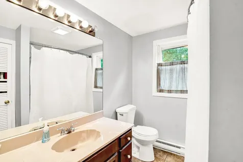 15 Sidney Street Rochester NH 03867
