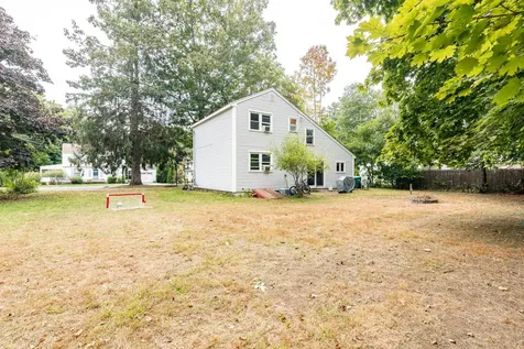 15 Sidney Street Rochester NH 03867