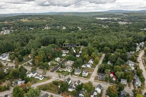 15 Sidney Street Rochester NH 03867