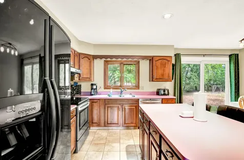 15 Sidney Street Rochester NH 03867