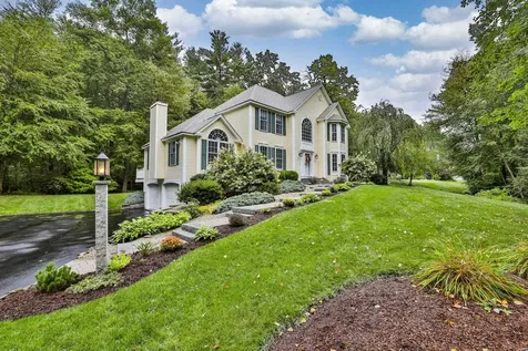 5 Tarbell Road Windham NH 03087