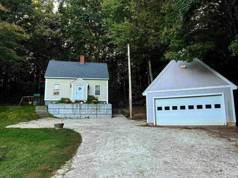 36 Jonathan Avenue Rochester NH 03839