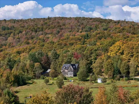 316 Molly Road Cabot VT 05647