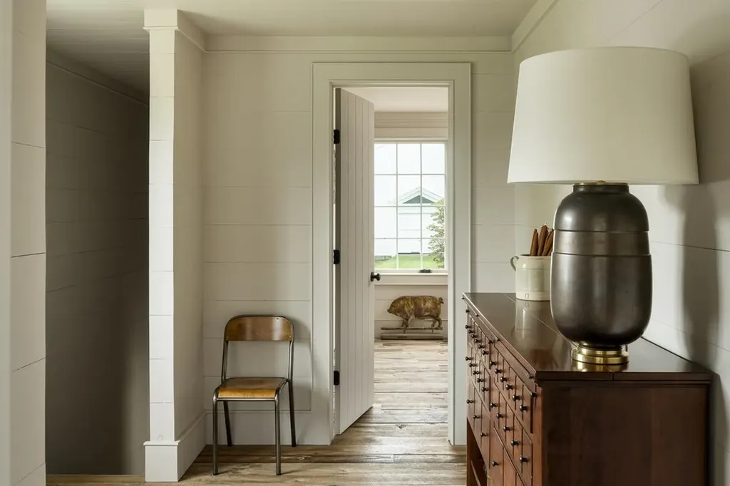 35 Old Church Lane Cornwall VT 05753