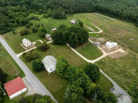 35 Old Church Lane Cornwall VT 05753