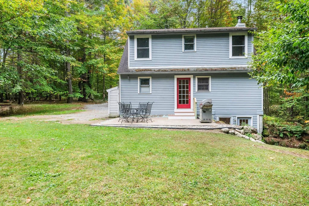 8 Chickadee Lane Grantham NH 03753