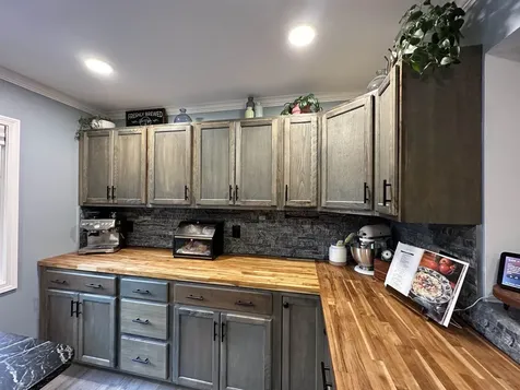 86 Kennedy Drive Keene NH 03431