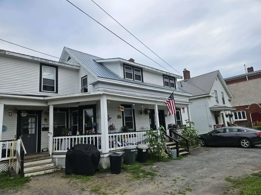 35 Elm Street Lyndon VT 05851